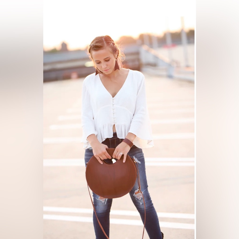Urban Southern Britt circle  leather crossbody in chestnut brown